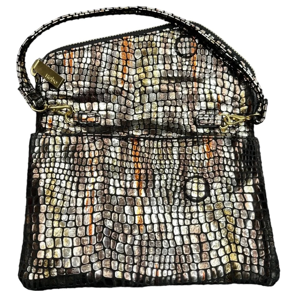 HOBO Iridescent Metallic Croc-Embossed Wristlet Clutch - Black & Gold Tones